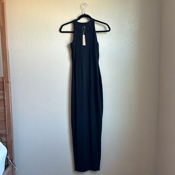 SKIMS Dresses & Skirts - NWT SKIMS dress